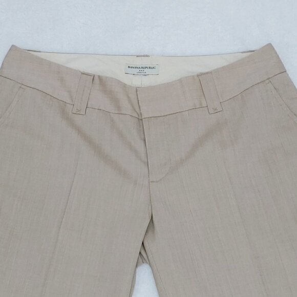 BANANA REPUBLIC beige regular waist bermudas - Picture 4 of 13